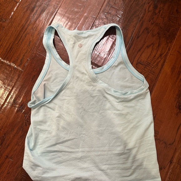 Icing blue swiftly tech race length tank top Lululemon - Picture 2 of 3